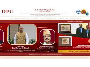 Dr. D.Y. Patil University's Website Screenshot