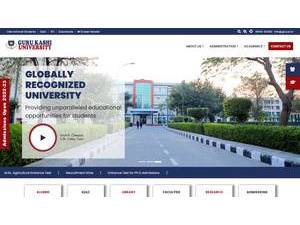 Guru Kashi University's Website Screenshot