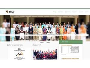 Lahore College for Women University's Website Screenshot